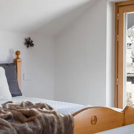 Il Triangolo Sul Bianco Degli Sportivi!