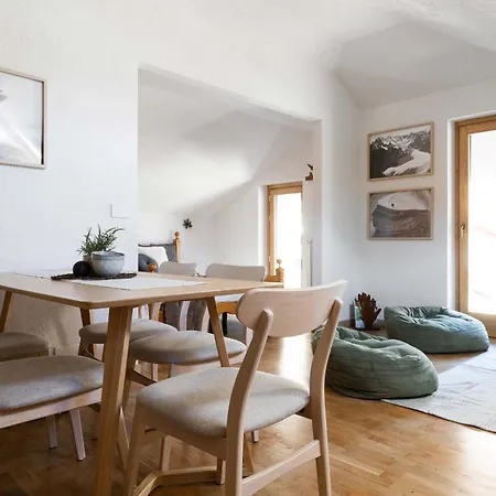 Il Triangolo Sul Bianco Degli Sportivi! *