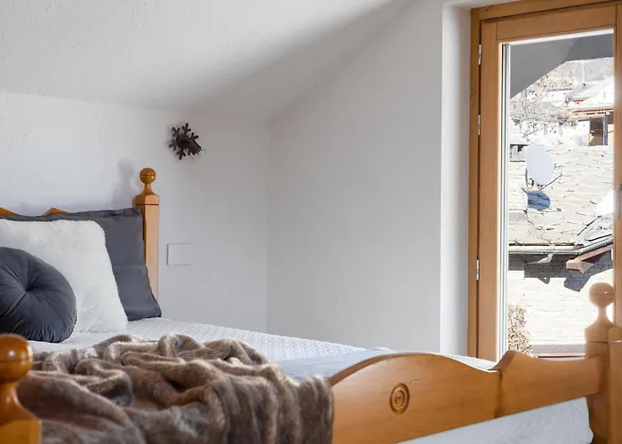 Il Triangolo Sul Bianco Degli Sportivi!