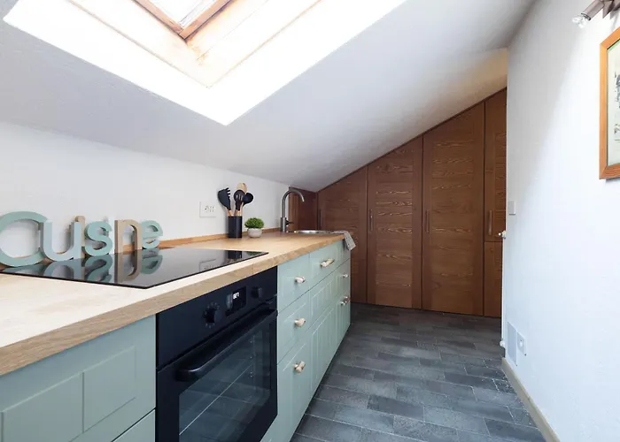 Il Triangolo Sul Bianco Degli Sportivi! Будинок відпочинку Курмайор